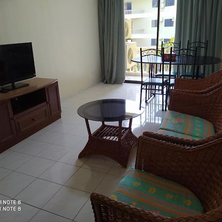 Pangkor Fun Fun Fun Apartment Pekan Pangkor Ngoại thất bức ảnh